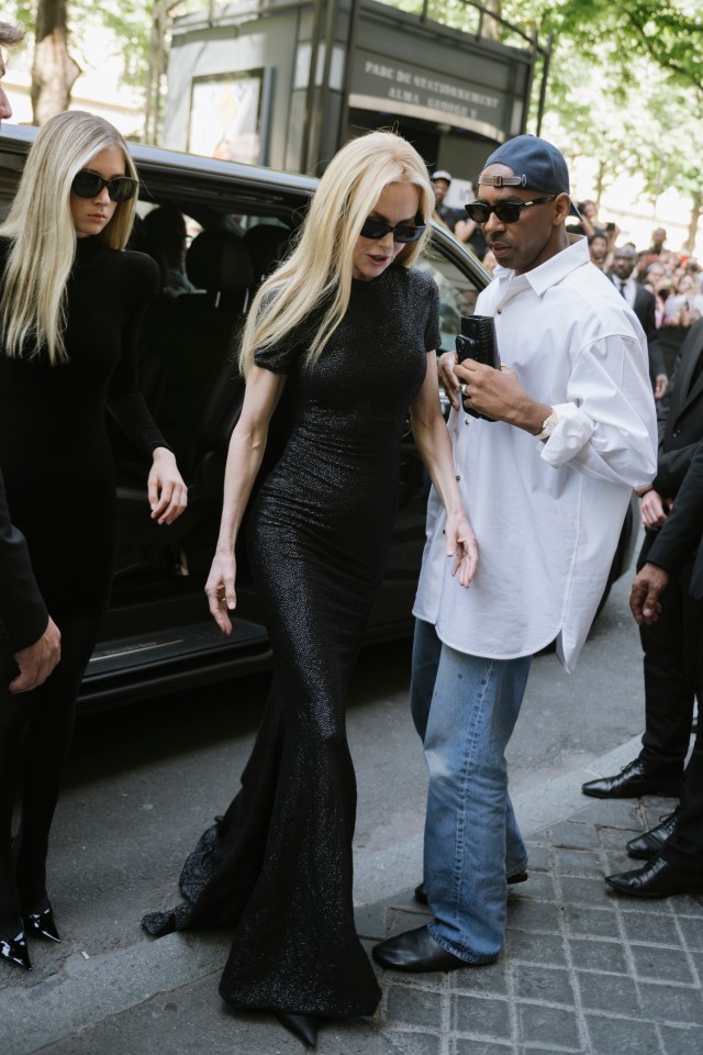 Sunday and her mother coordinated outfits for the glitzy bash