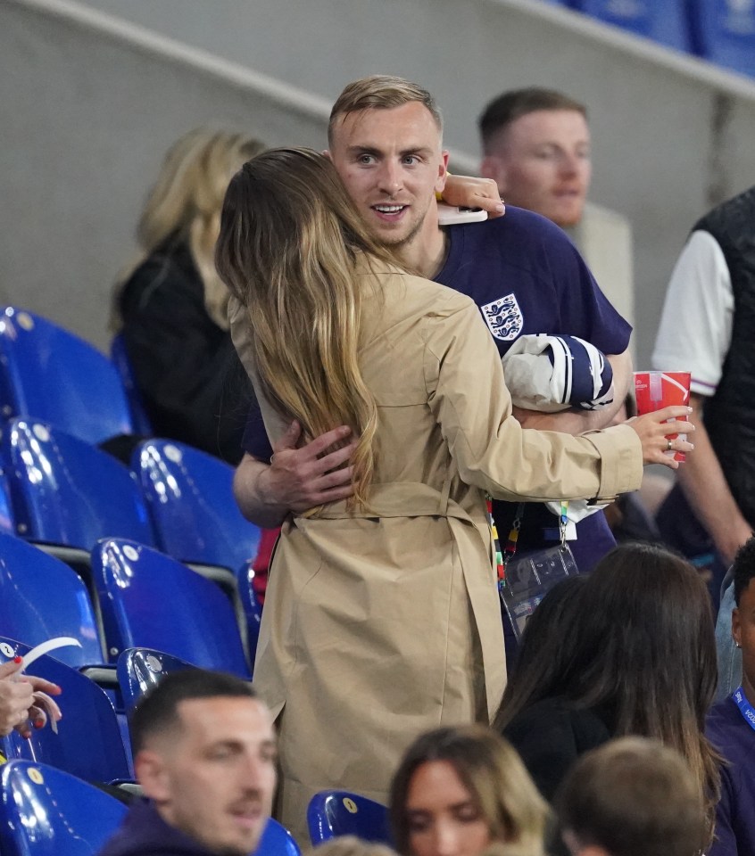 She had an embrace with beau Jarrod Bowen, who came off the bench