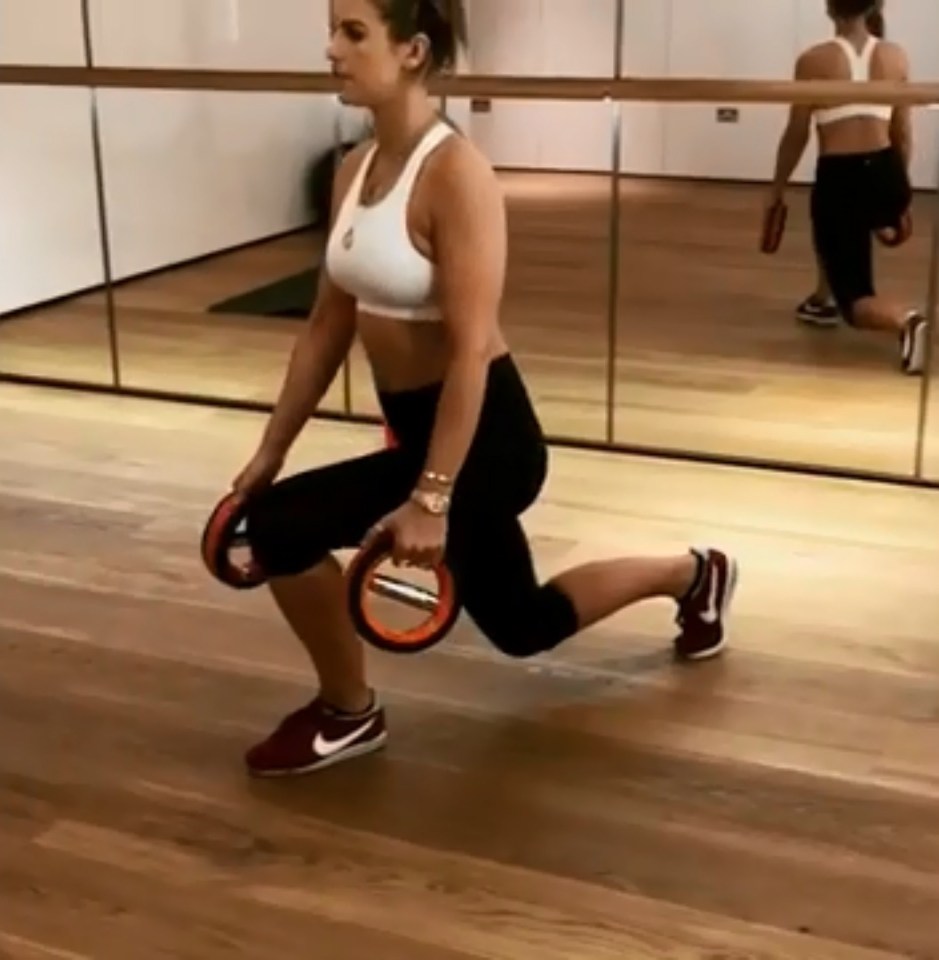 Vogue Williams shared videos of her workouts in pregnancy in 2018