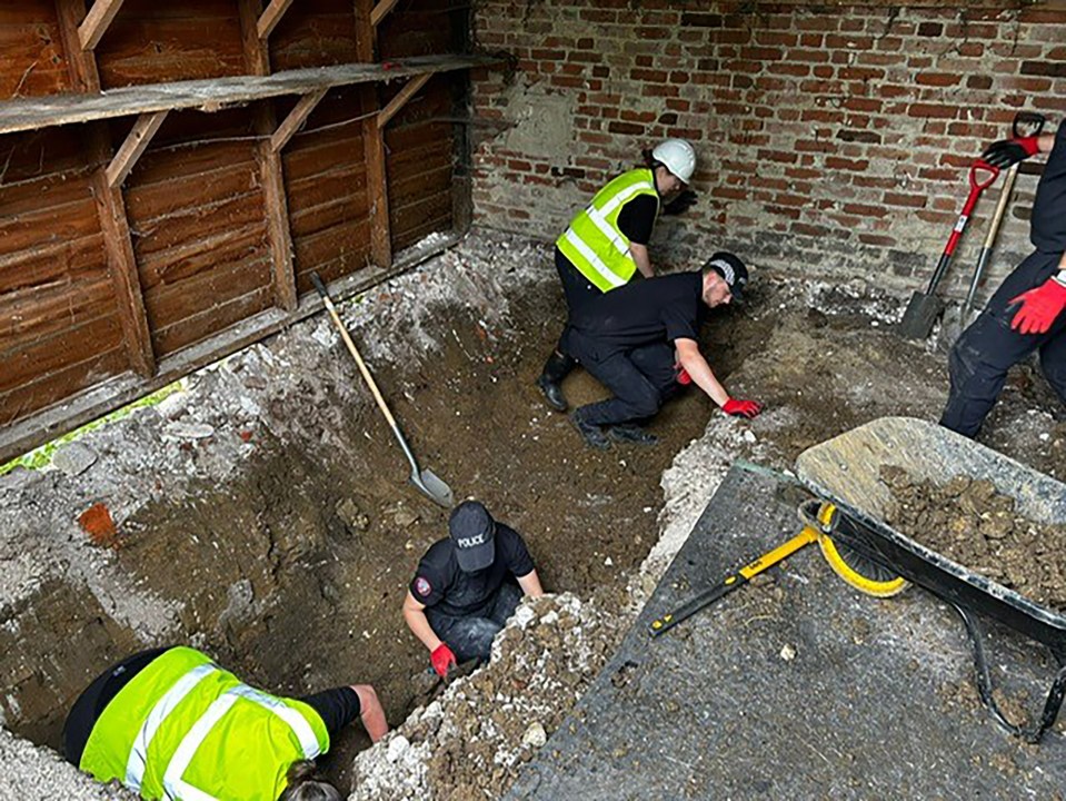 Police begin a new search at the farm