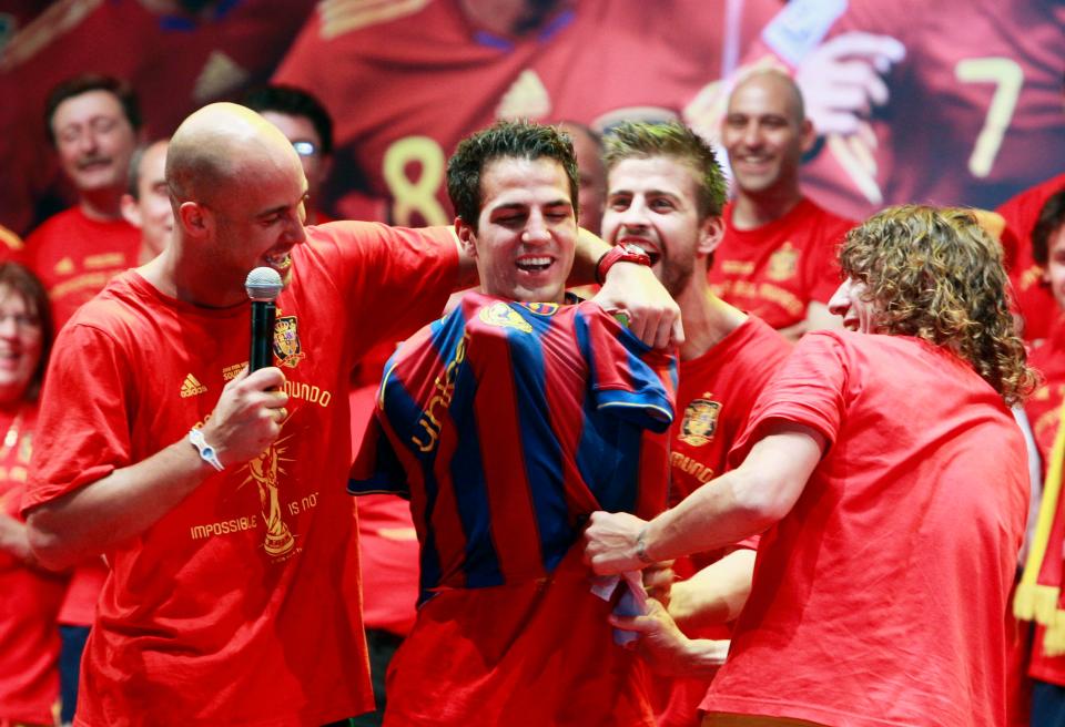 Fabregas and Reina played together in the Spanish national team