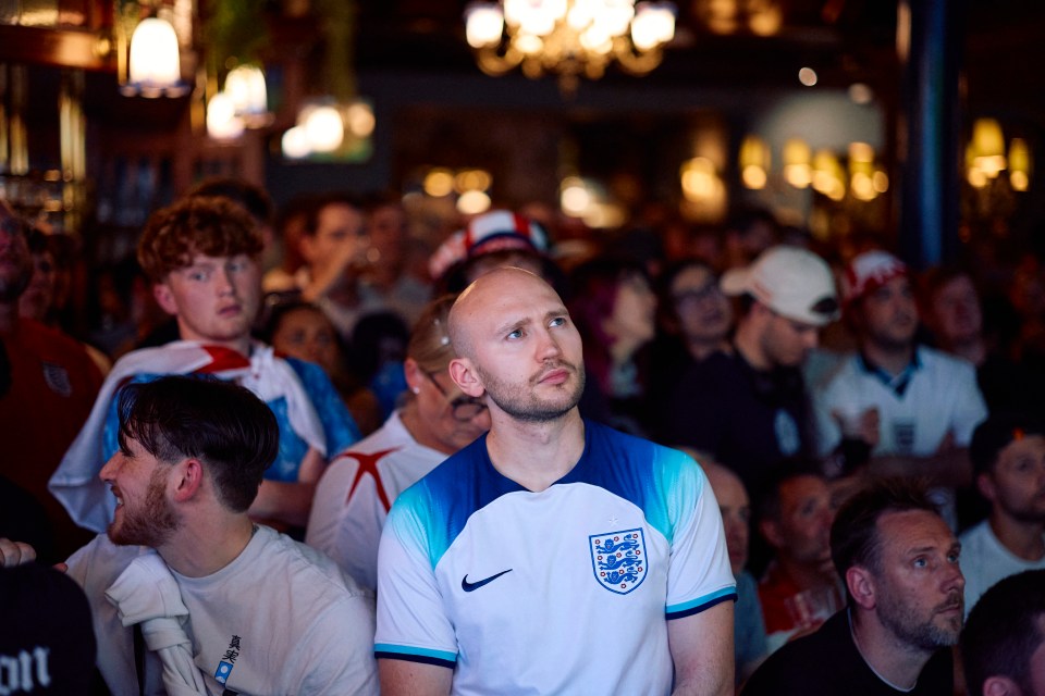 England fans despairing