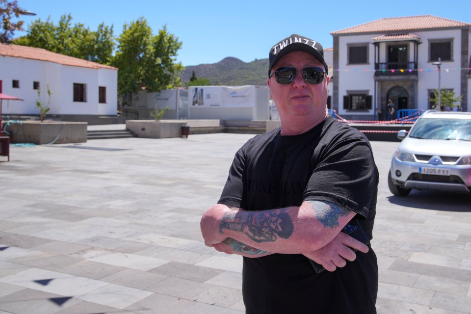 Jay's father Warren Slater spent the four weeks scouring Tenerife for any trace of the teen