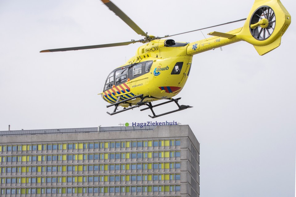 DEN HAAG, NETHERLANDS, APRIL 12: A trauma helicopter transporting COVID-19 patients from HagaZiekenhuis hospital to other hospitals is seen amid the coronavirus outbreak on April 12, 2020 in Den Haag, Netherlands. (Photo by Sebastiaan Nederhoed/BSR Agency/Getty Images)