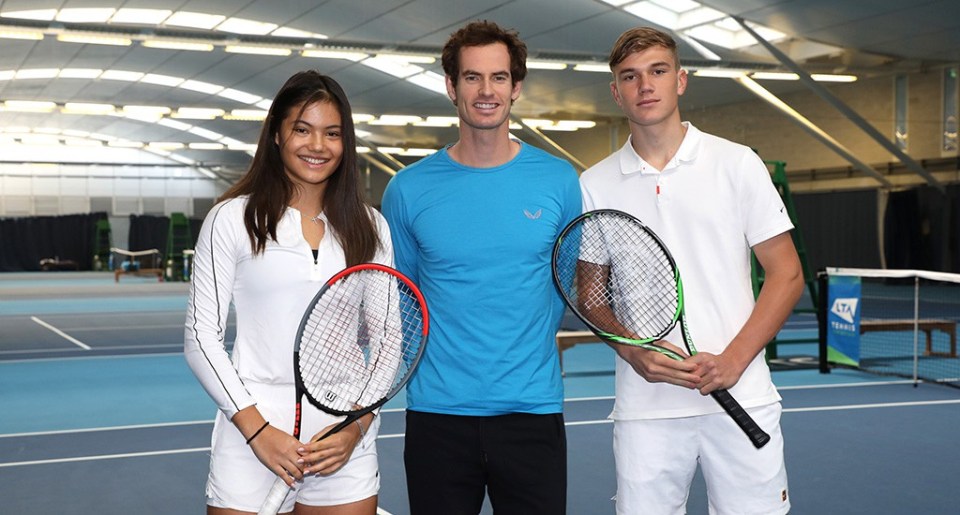 Amazon today announced that Jack Draper and Emma Raducanu are the winners of the inaugural Prime Video Future Talent Award, supported by Andy Murray. The biennial award, which opened for applications in June 2019, is a partnership between Amazon Prime Video and multiple Grand Slam champion Andy Murray. £140,000 of funding will support the best up and coming British tennis players as they transition from the junior to the professional tour. Alongside the funding, Andy will also offer advice as a mentor. The selection committee for the award was made up of three judges, Andy Murray, Annabel Croft and Tim Henman, with additional insight from the LTA through Anne Keothavong, the GB Fed Cup Captain. Through their applications and recent performances, Emma and Jack showed the selection panel strong potential to succeed as professional tennis players, including their attitude, competitive spirit and work ethic. They will receive a total of £60,000 each in funding over a two-year cycle, to be used for developing skills and progressing their career as they move into the professional ranks. In addition to £30,000 each per year, they will receive one-on-one progress updates with Andy, as well as support from Amazon mentors.