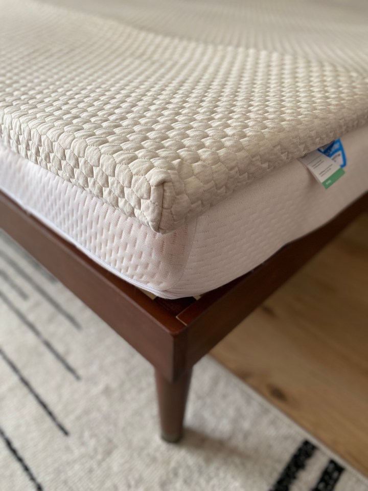 Soak & Sleep 4.5cm Memory Foam King Size Mattress Topper