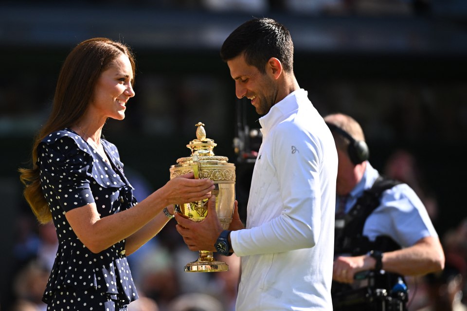 Typically Princess Kate presents Wimbledon trophies to the winners