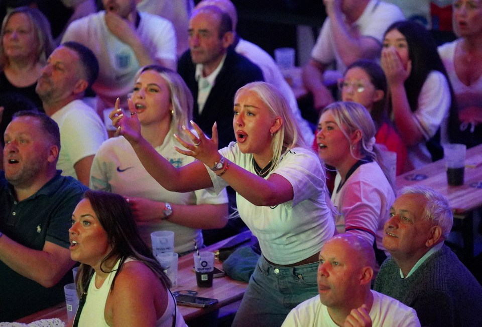 England fans in Nottingham