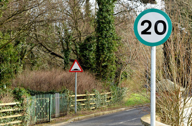 A lawyer has explained why some speed limit signs are green