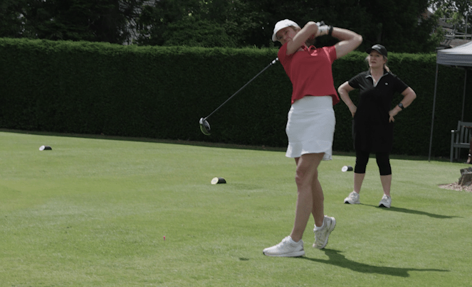 She had never played golf before losing her vision