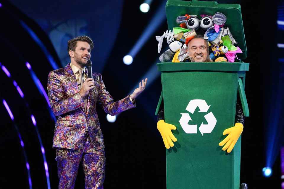 Host Joel reveals the Masked Singer’s Rubbish is snooker ace Stephen Hendry