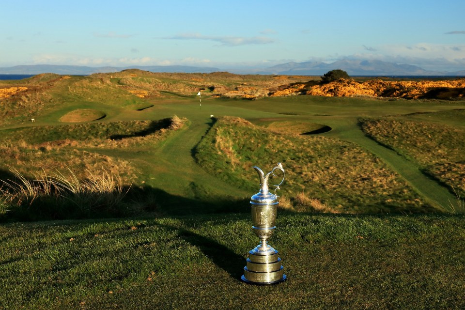 Hole 8 at Royal Troon has caused golfers plenty of problems