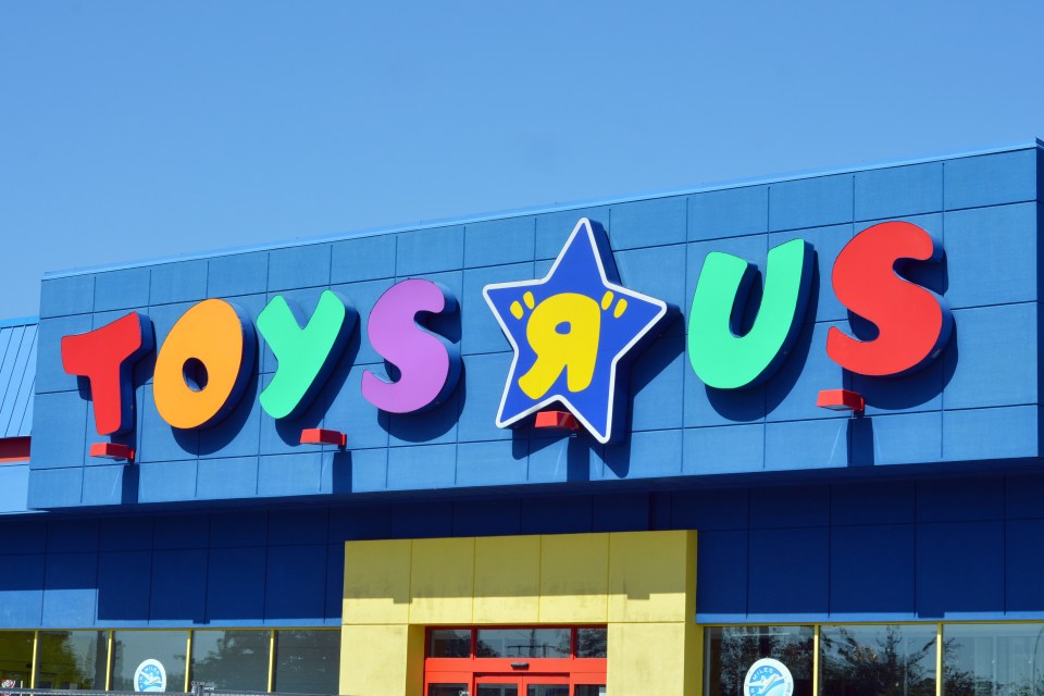 Toys R Us will open a further 30 locations by the end of August