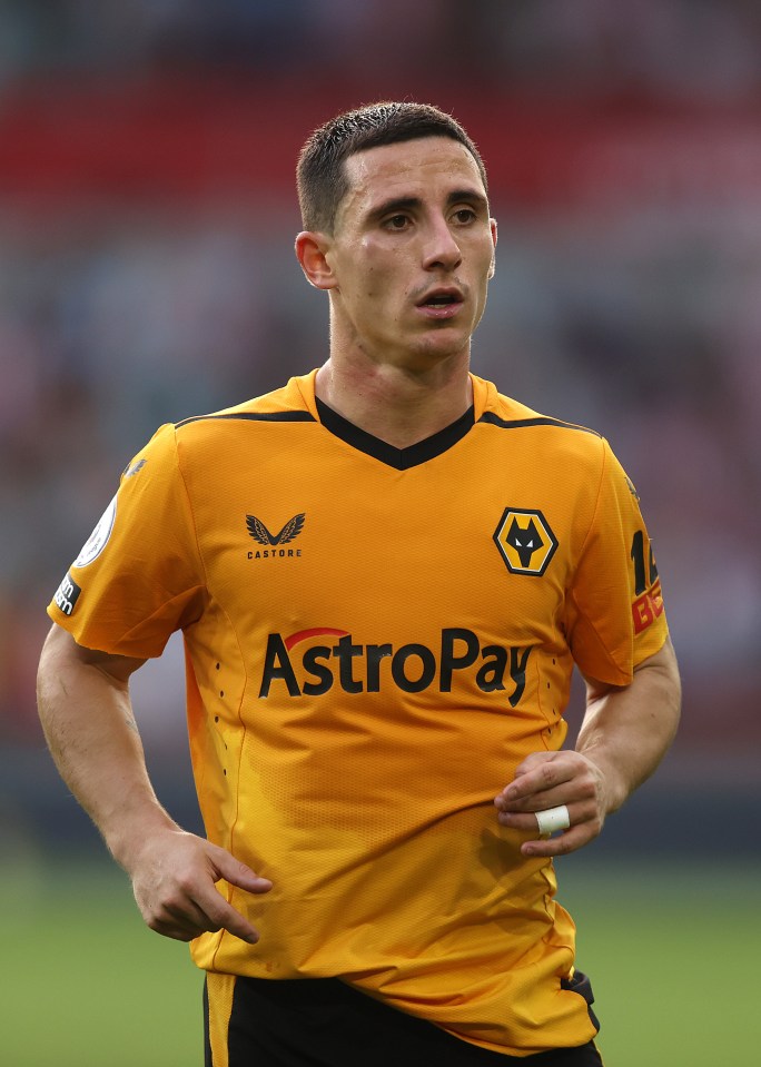 Wolves star Daniel Podence was sent off for punching a rival in a friendly with Como