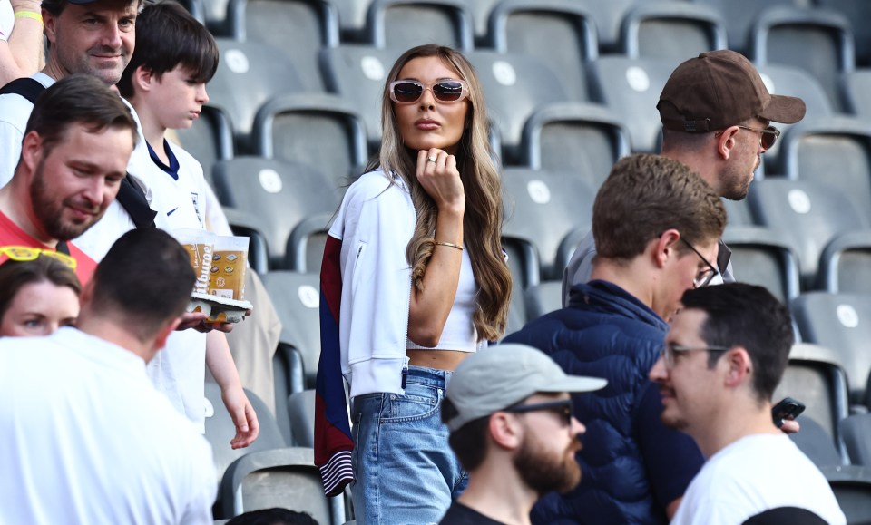 Dean Henderson's wife was also spotted in the stands