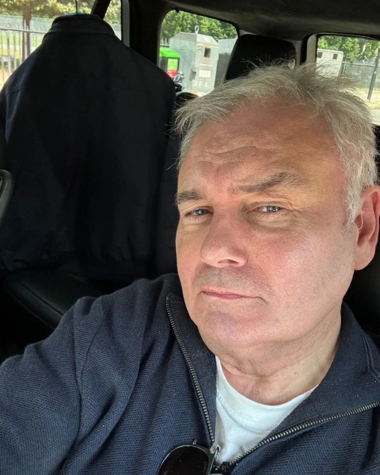 Eamonn Holmes has shared a smouldering selfie and a ‘message for Ruth’