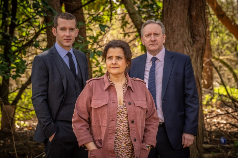 ITV has been slammed by viewers after bosses slapped a trigger warning on Midsomer Murders