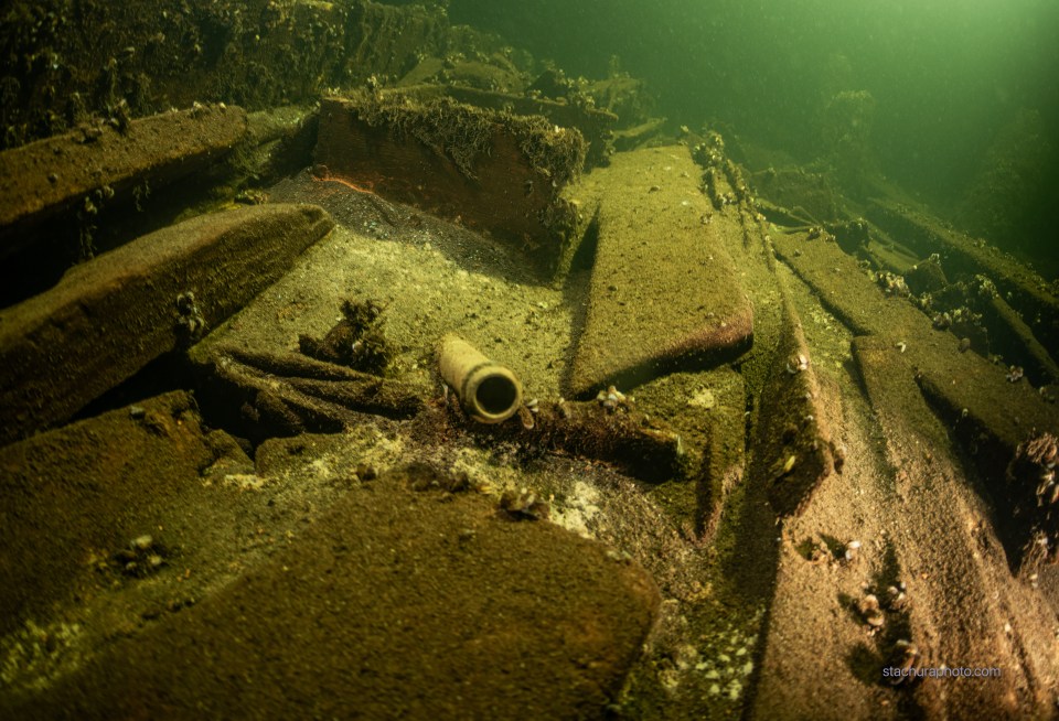 a photo of a shallow body of water taken by stephen smith