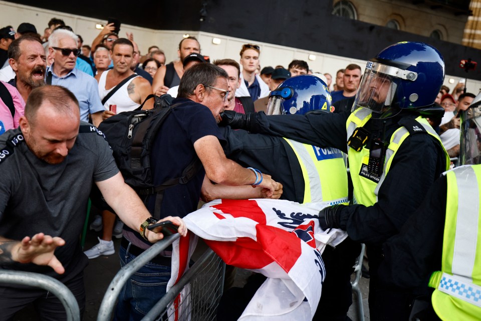 Police fought with protesters outside Downing Street