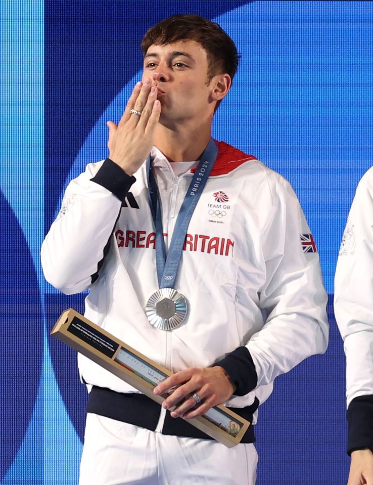 Tom Daley celebrates Olympic silver in Paris