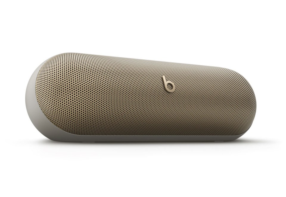 a beats speaker is shown on a white background