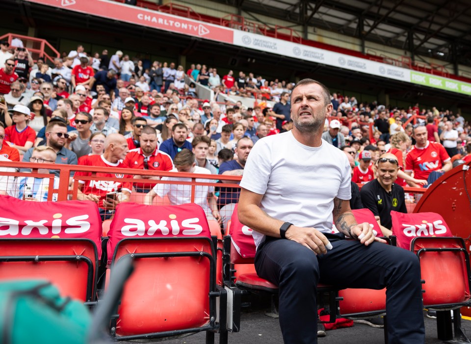 Charlton boss Nathan Jones can use the vast experience he gained at Luton to plot a way up to the Championship