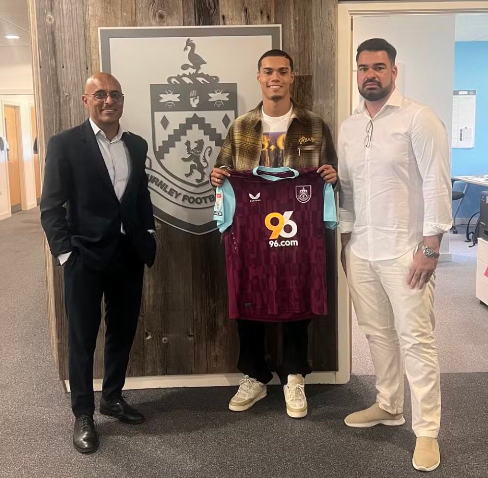 Joao Mendes has signed for Burnley