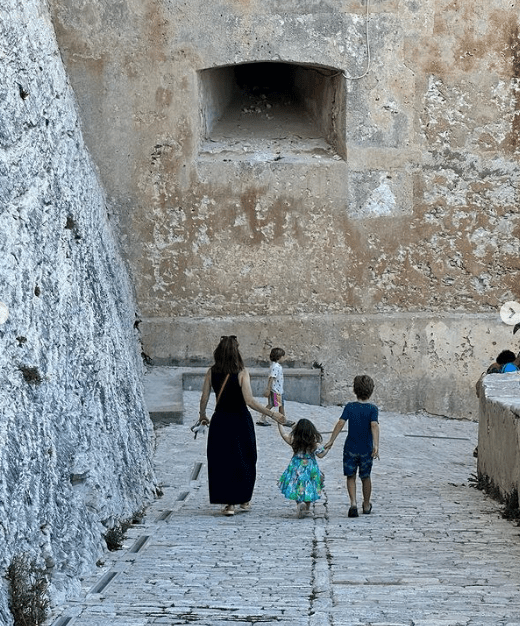 She and her three kids roamed around the sights of Corsica