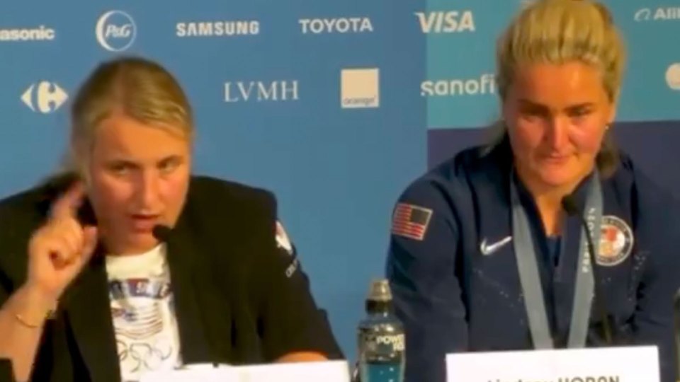 Emma Hayes heaped praised on her captain Lindsey Horan