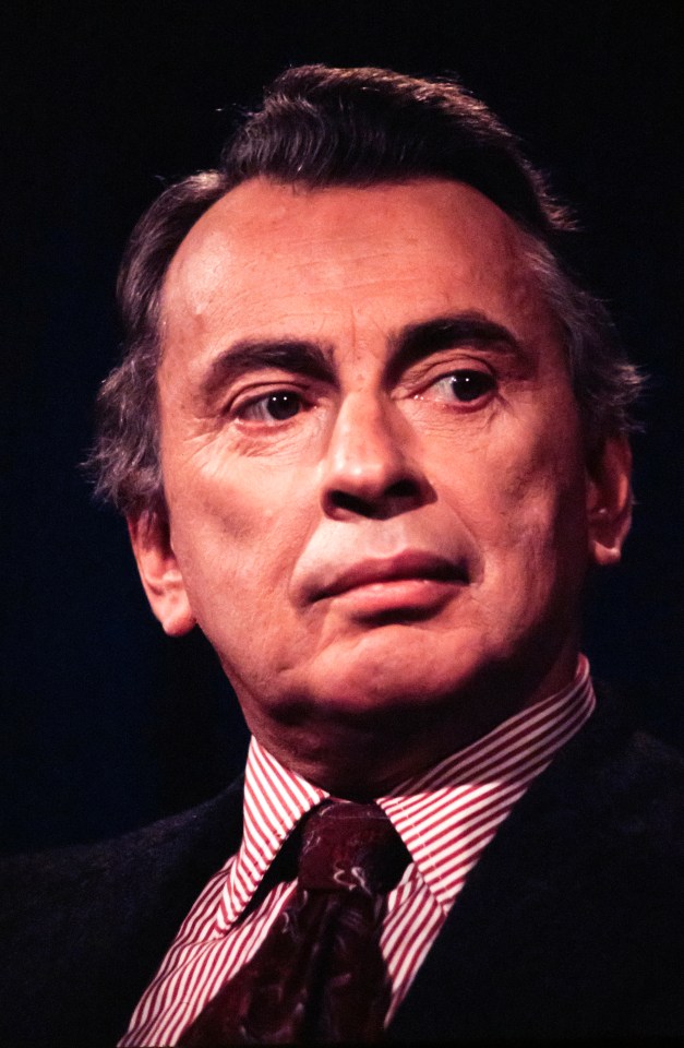 The movie's writer Gore Vidal was not informed additional porn scenes were going to be filmed