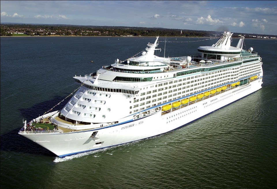 the explorer of the seas is the largest cruise ship in the world