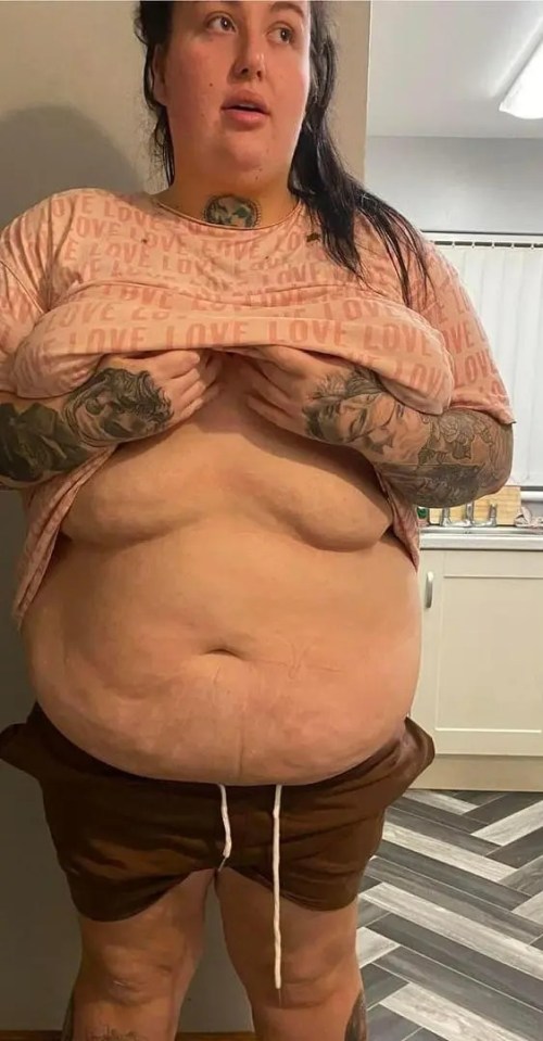 The 24-year-old has been struggling with her weight for most of her life