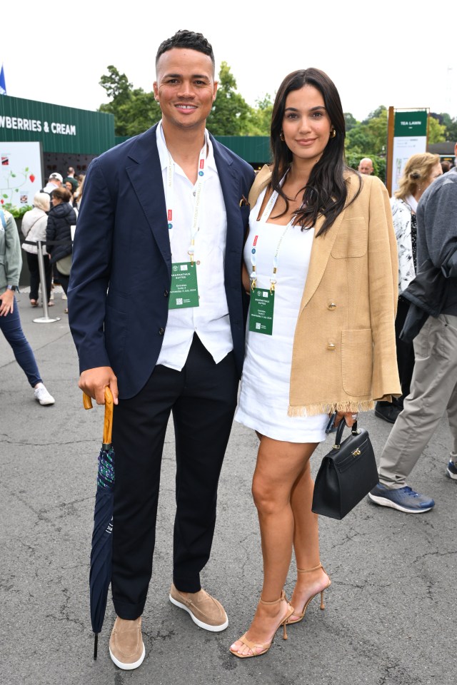 Jenas with his wife Ellie Penfold