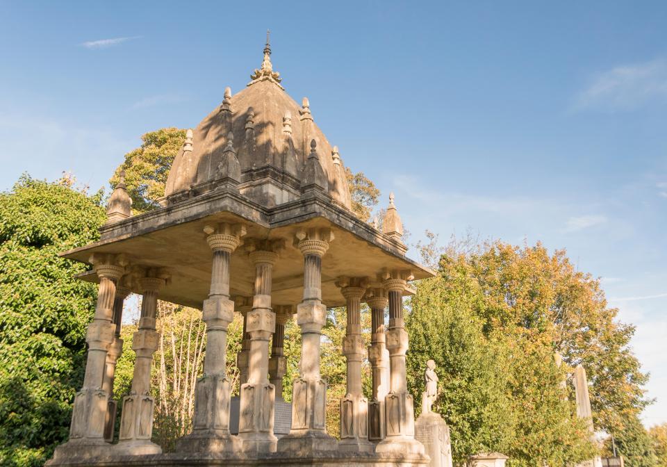 One of the cemetery's most notable residents is Rajah Ram Mohun Roy, a Hindu reformer