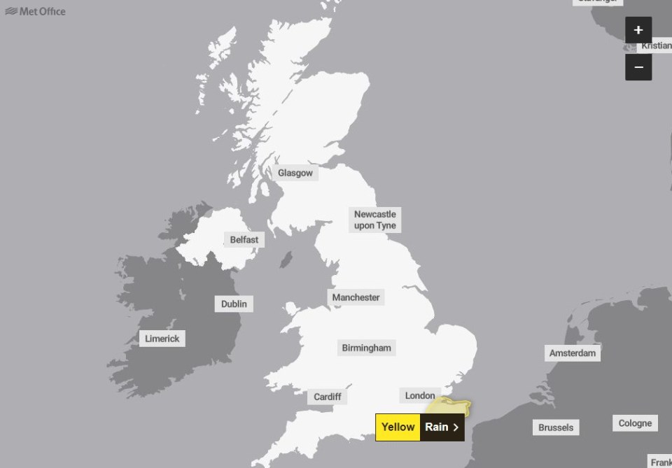 a map of the united kingdom shows a yellow rain warning