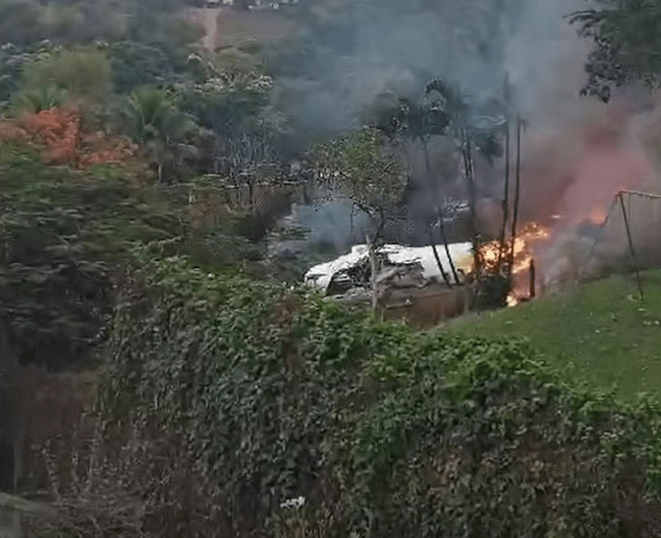 The fuselage could be seen burning as it crashed