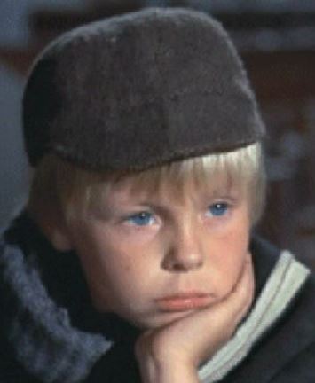 Roy Snart was cast as Paul Rawlins in Bedknobs and Broomsticks