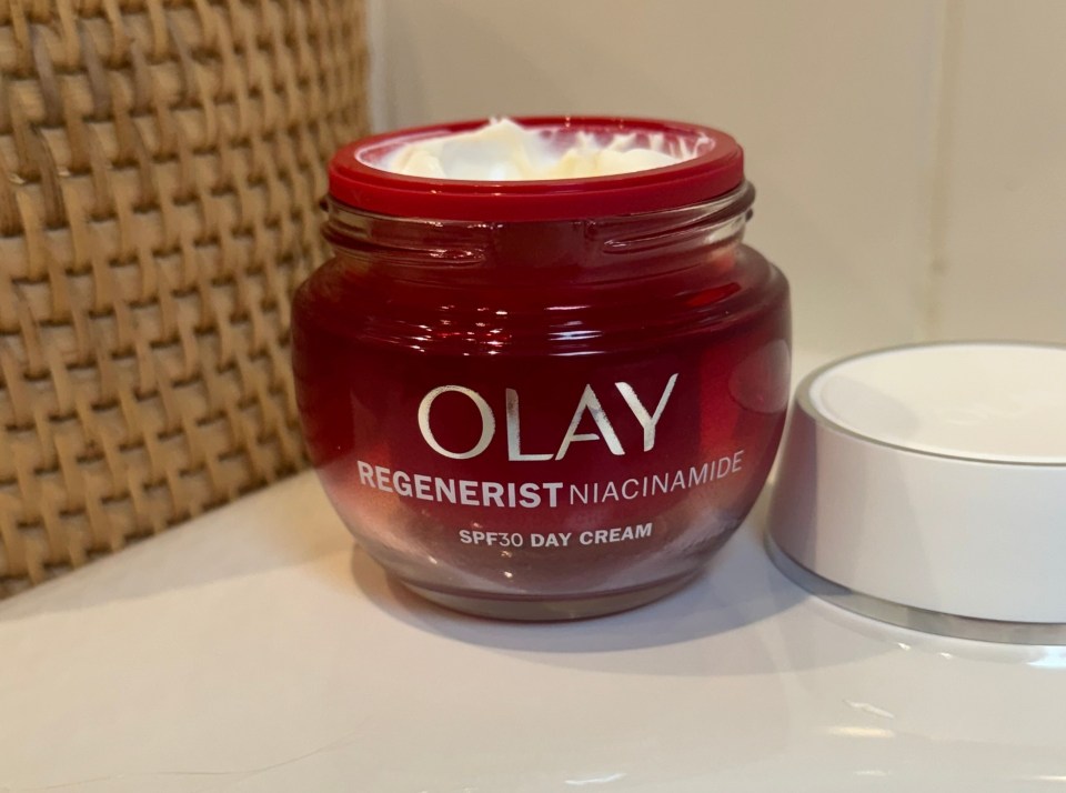 Olay Regenerist Niacinamide SPF30 Day Cream