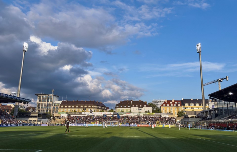 2XW5HXG Grunwalder Stadion at the 3.Liga match TSV 1860 MUNCHEN - 1. FC SAARBRUCKEN 0-1 in the Stadion an der Grunwalder Strasse at Aug 2, 2024 in Munich, Germany. Season 2024/2025, 3.German Soccer League Photographer: Peter Schatz