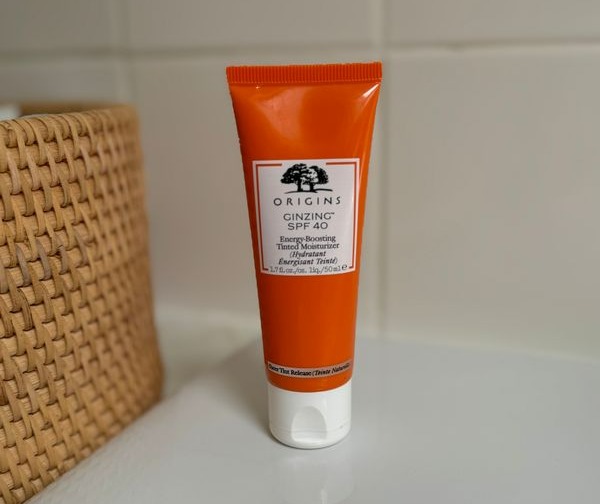 Origins Ginzing SPF40 Tinted Moisturiser