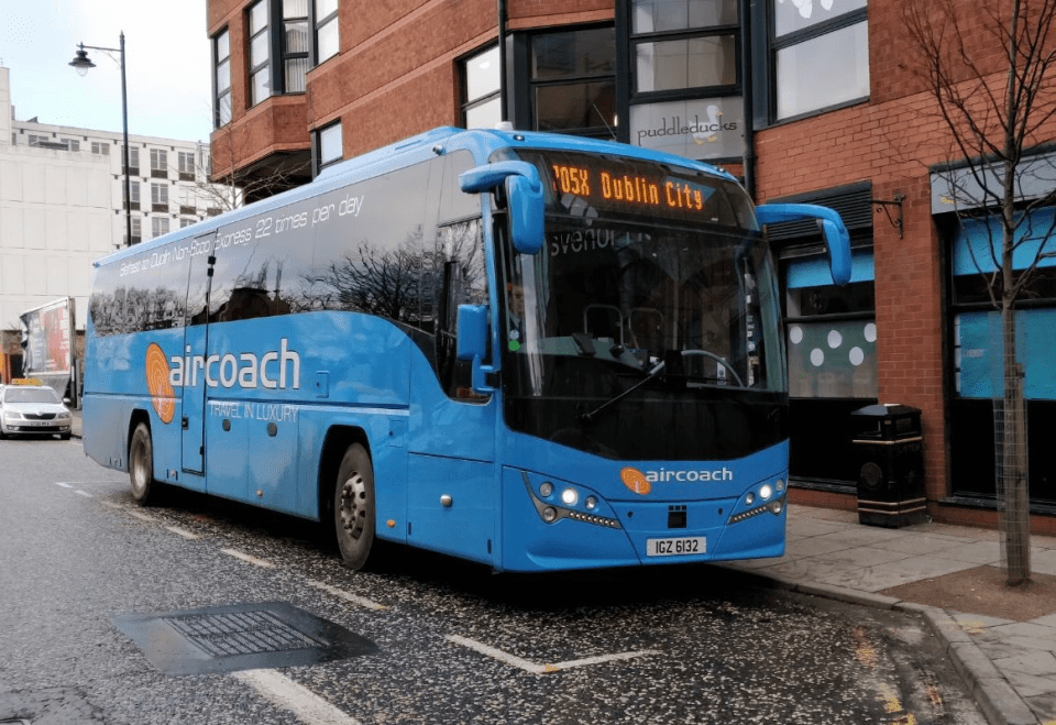 Police learnt a Dublin-Belfast bus has two suspects on it – one a gangster who has served time in UK