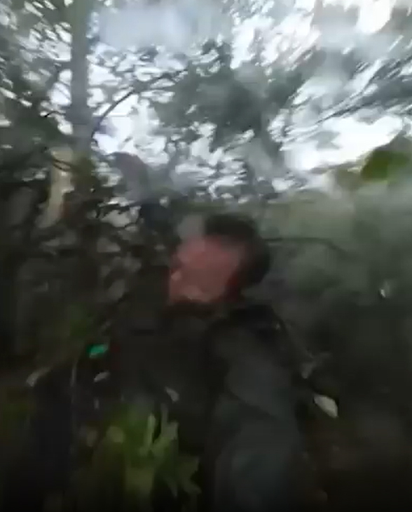 Meng miraculously escaped death when he landed on a tree