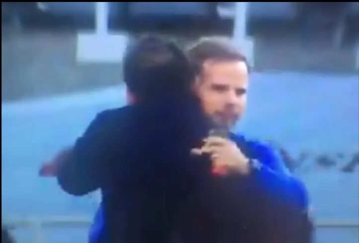 Lampard embraced Clemence before Newcastle played Chelsea in November 2020