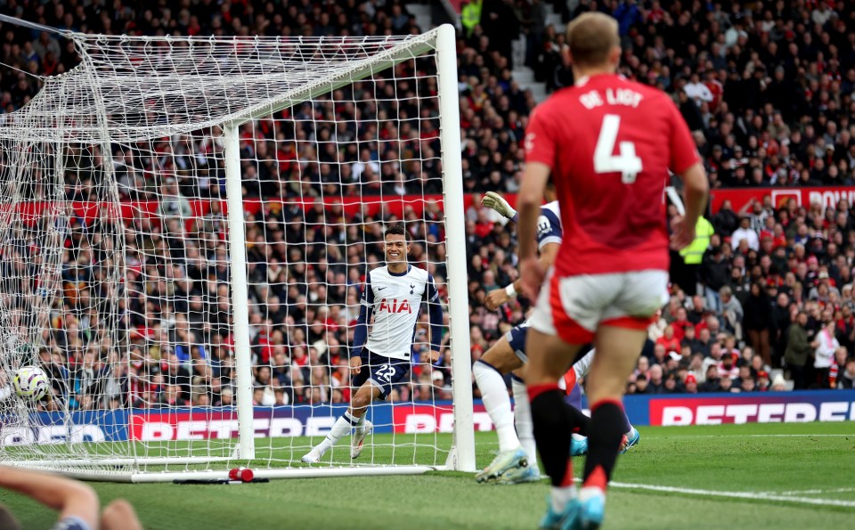 Johnson tapped home from two yards to give Spurs a third-minute lead