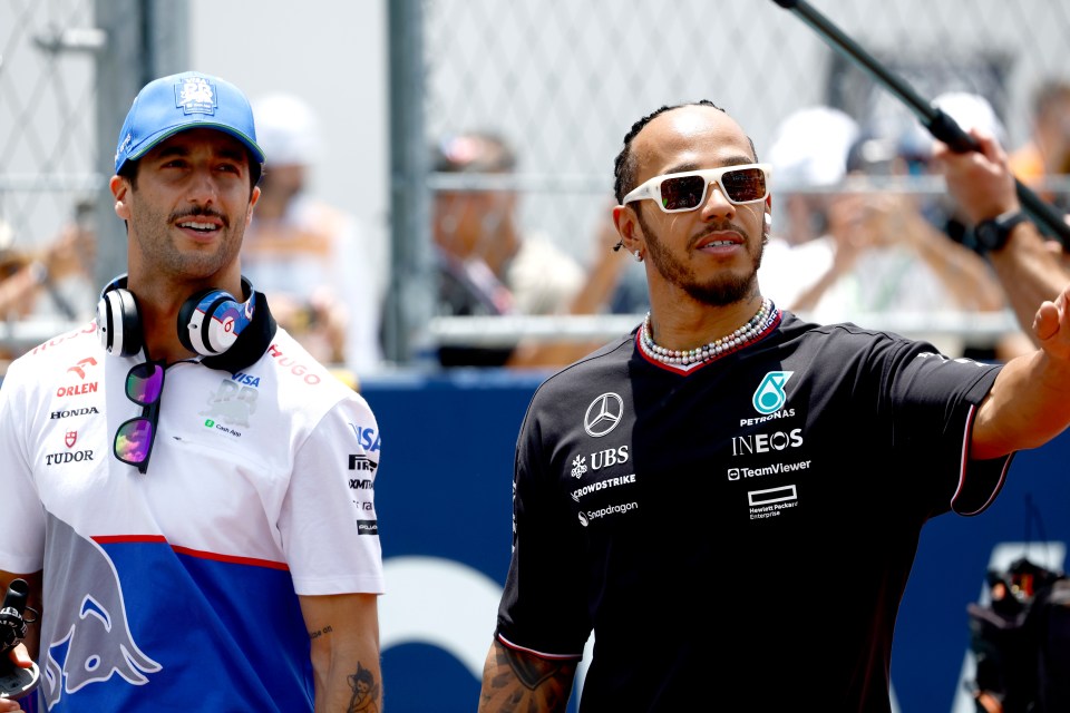 Lewis Hamilton posted a classy response as Daniel Ricciardo's F1 exit was confirmed