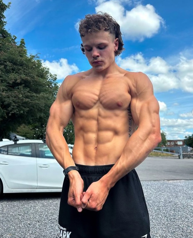 Kyan Lloyd is a fitness influencer from Wales