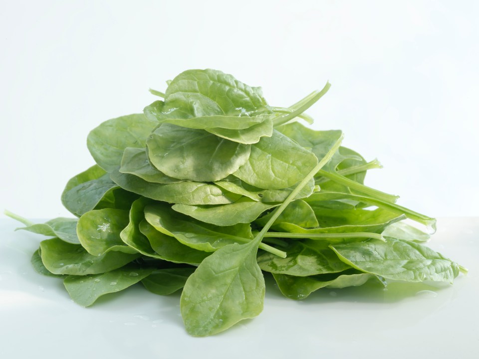 Spinach can give a man a Popeye-style boost in the bedroom, research suggests