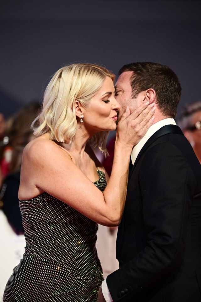 Holly shared a touching moment with her former co-star Dermot O'Leary