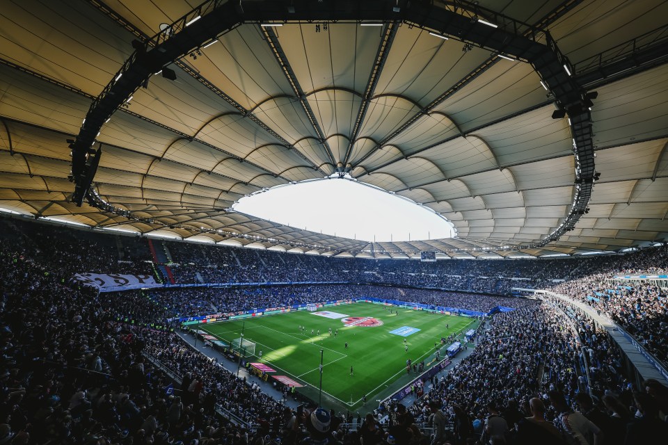 German police have arrested about 60 armed Lazio fans before the game with Dynamo Kiev