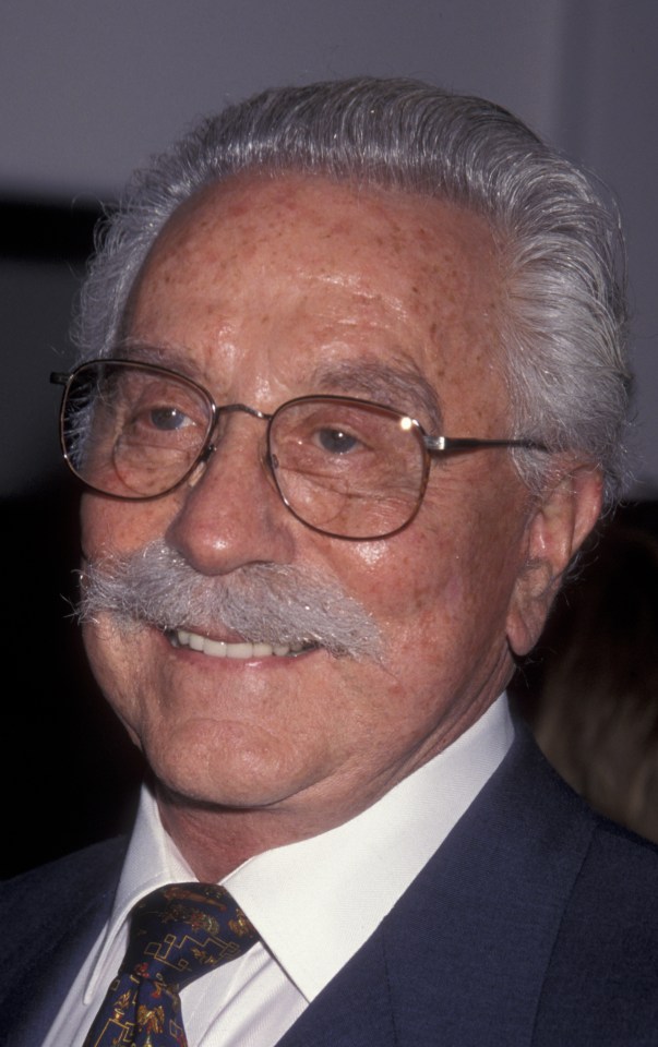 Joe Weider was responsible transforming bodybuilding from a niche subculture into a mainstream sport and lifestyle